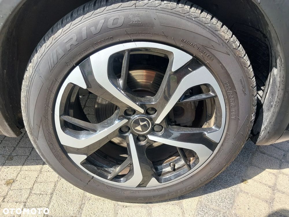 DS Automobiles DS 7 Crossback - 11