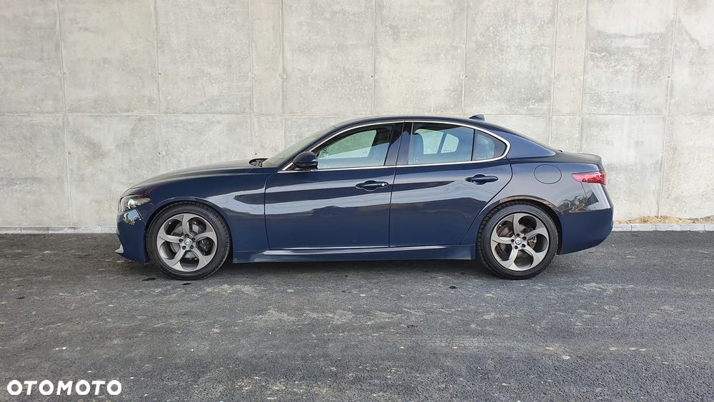 Alfa Romeo Giulia 2.2 AT8 Super - 7