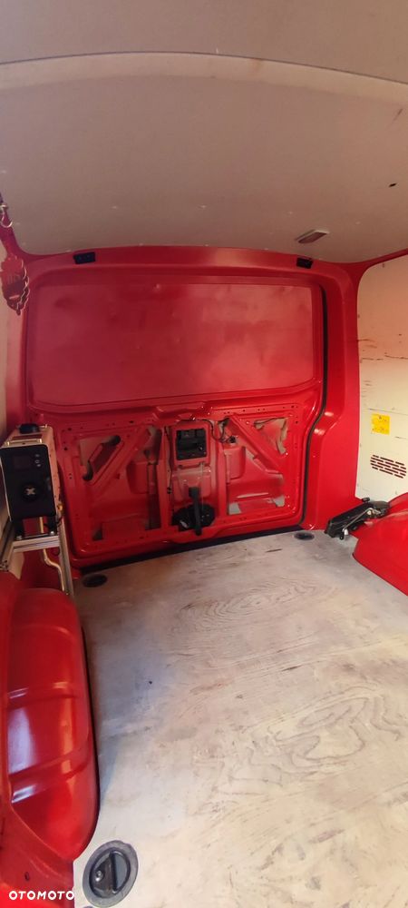 Volkswagen Transporter T5 - 14