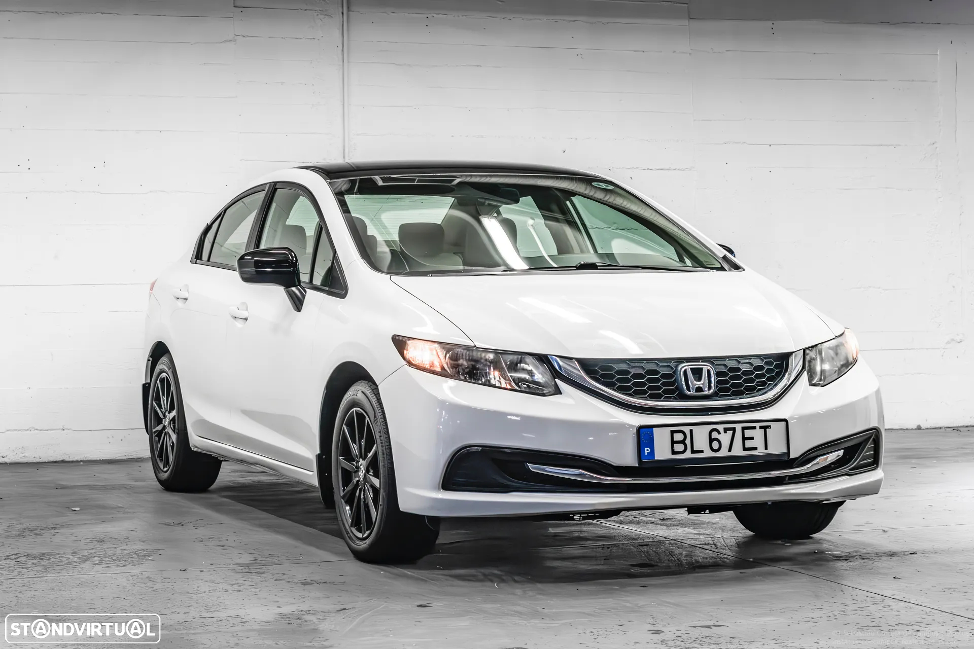 Honda Civic 1.8 i-VTEC Auto Executive - 3