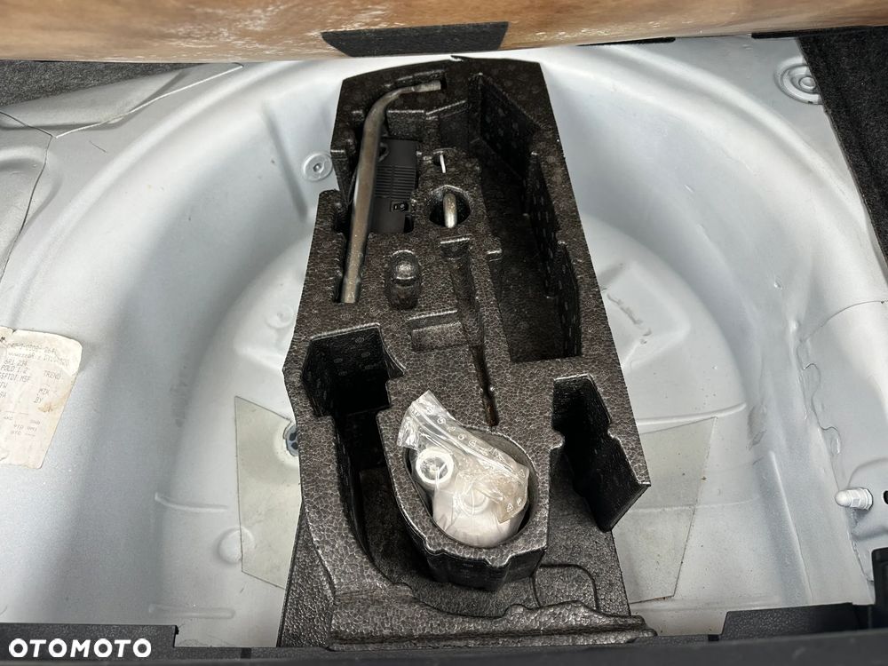 Volkswagen Polo - 27