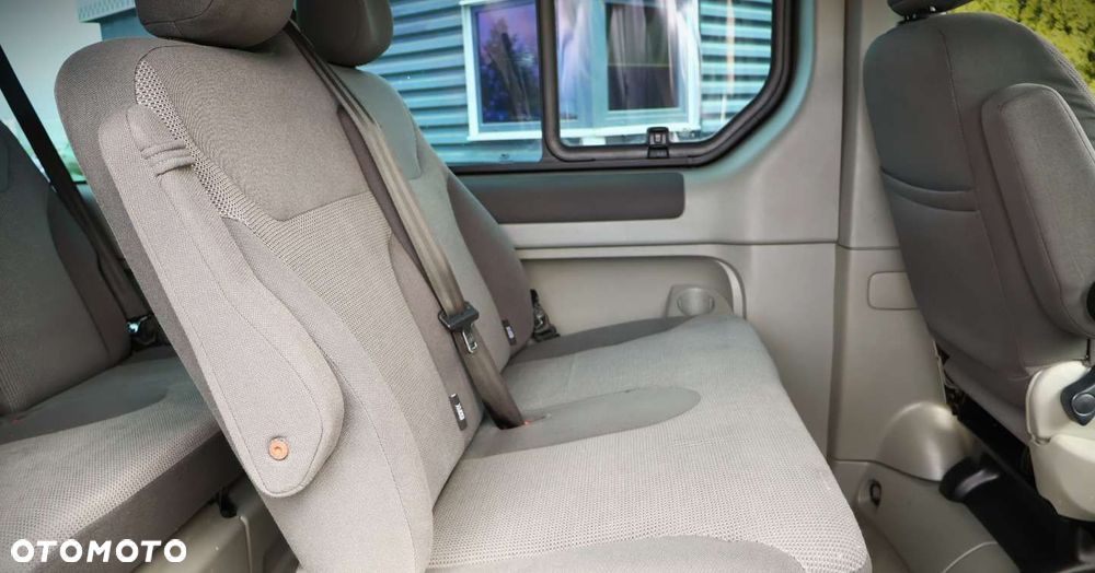 Opel Vivaro Tour Cosmo L1H1 MTA - 17