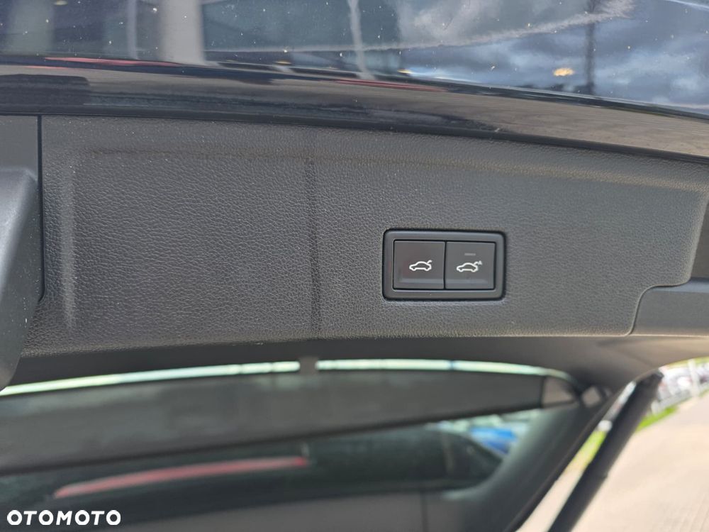 Volkswagen Touareg 3.0 V6 TDI SCR 4Mot Elegance - 18