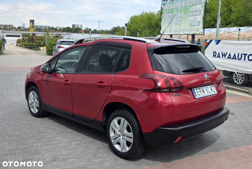 Peugeot 2008 PureTech 110 Style - 3
