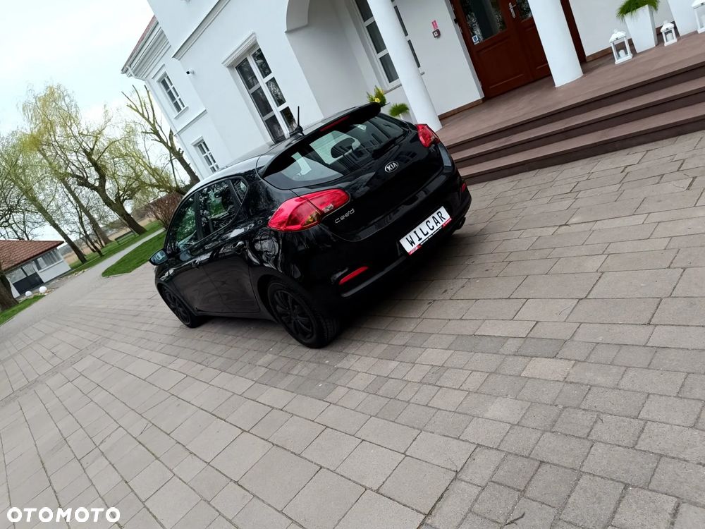 Kia Ceed 1.4 CVVT - 19