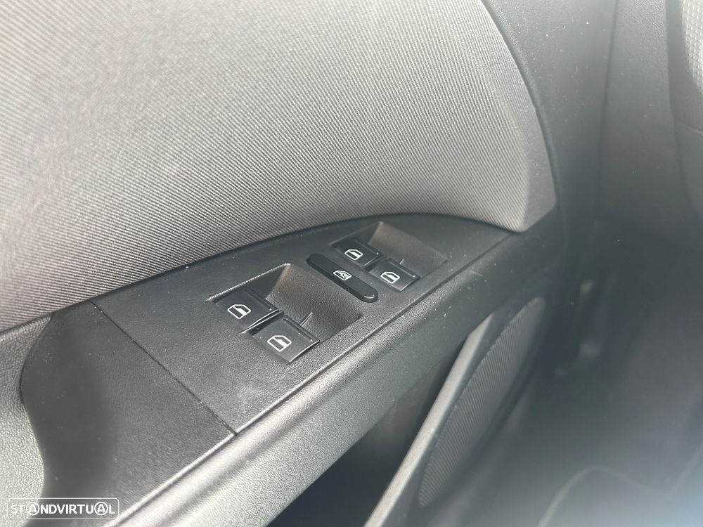 SEAT Leon 1.6 TDI Copa - 15