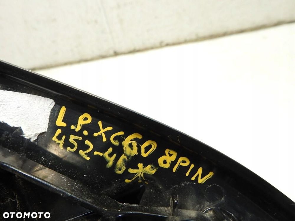 LUSTERKO LEWE 452-46 8 PIN VOLVO XC60 I - 2