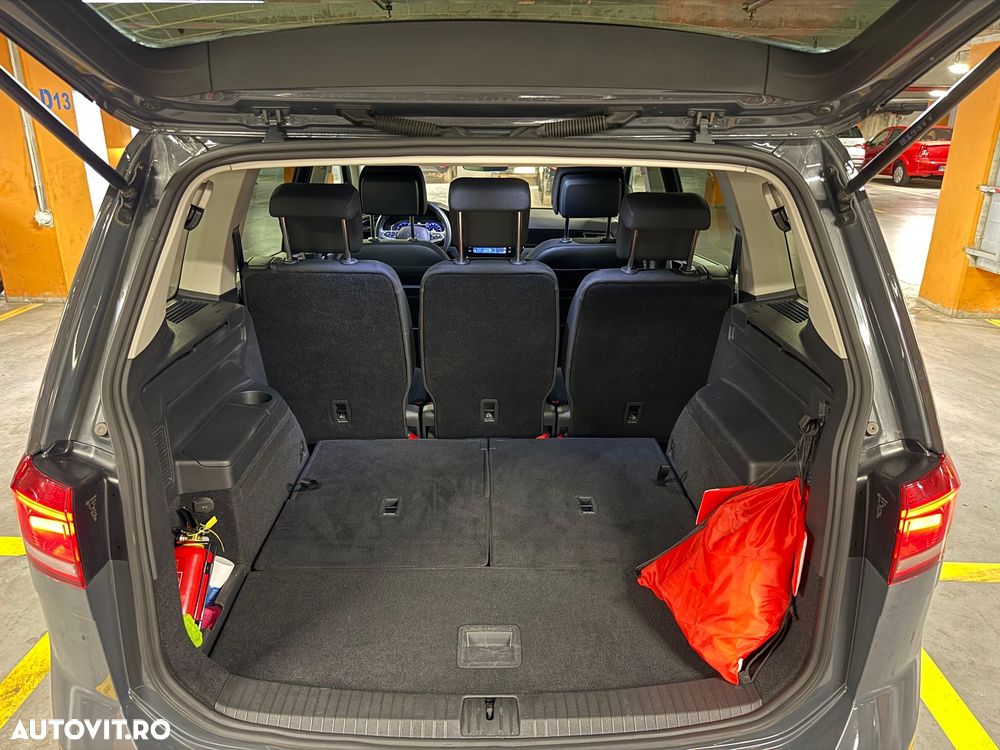 Volkswagen Touran 1.5 TSI DSG Highline - 10