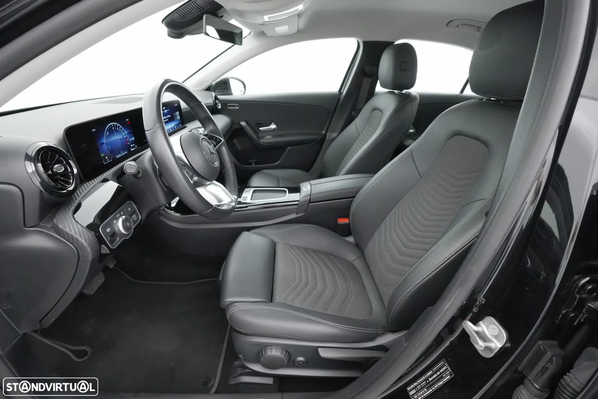 Mercedes-Benz A 250 Limousine e Style Plus - 12