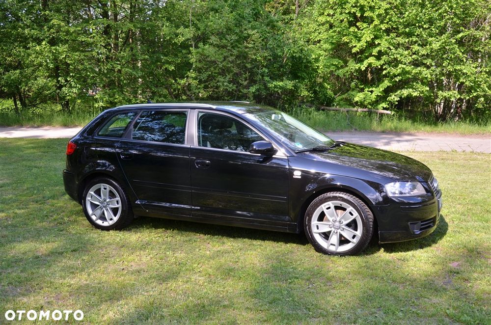 Audi A3 Sportback 2.0 TDI Ambiente - 4