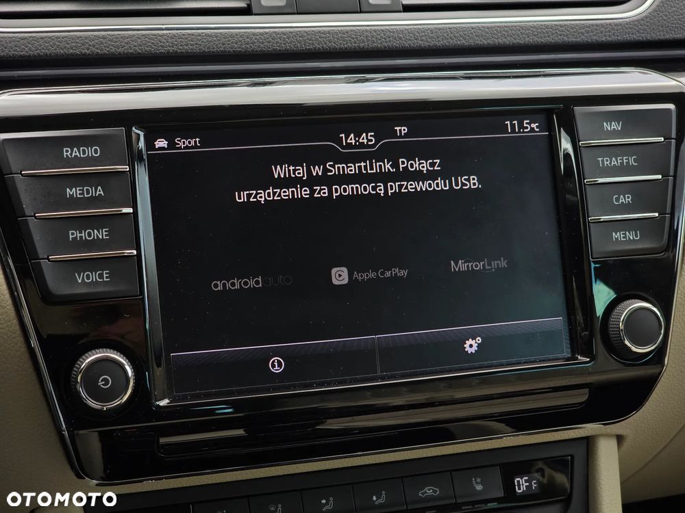 Skoda Superb Combi 2.0 TDI L&K - 30