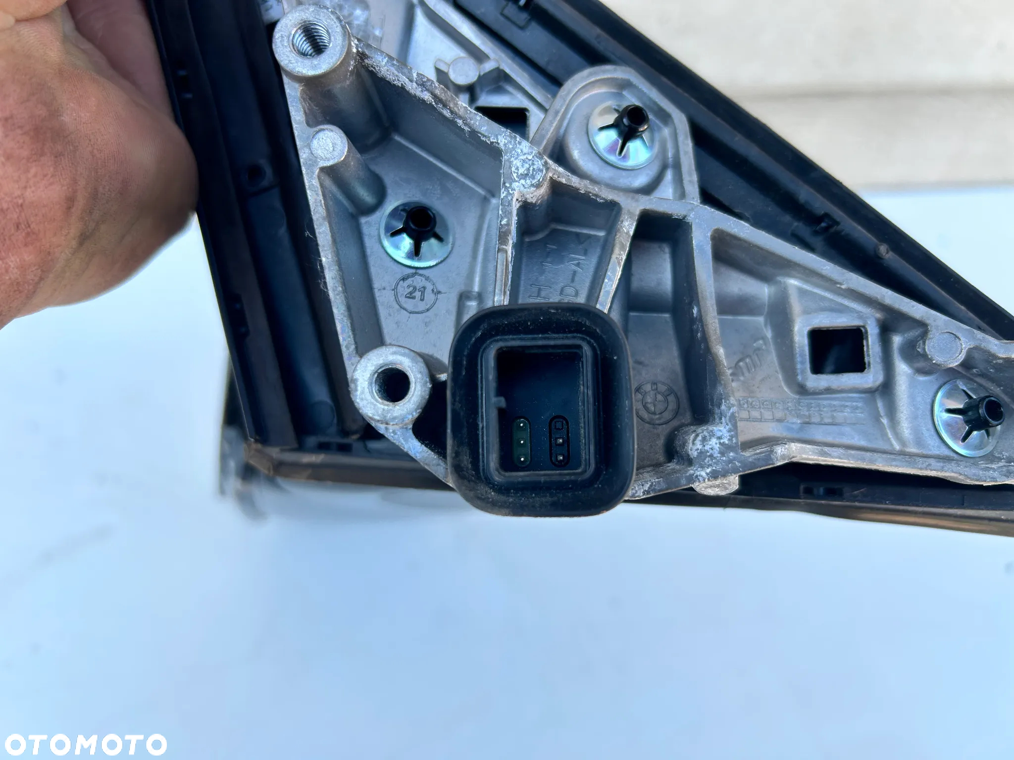 BMW G30 G31 LUSTERKO ZEWNĘTRZNE LEWE 5PIN 11006532 5A3DB25 - 5