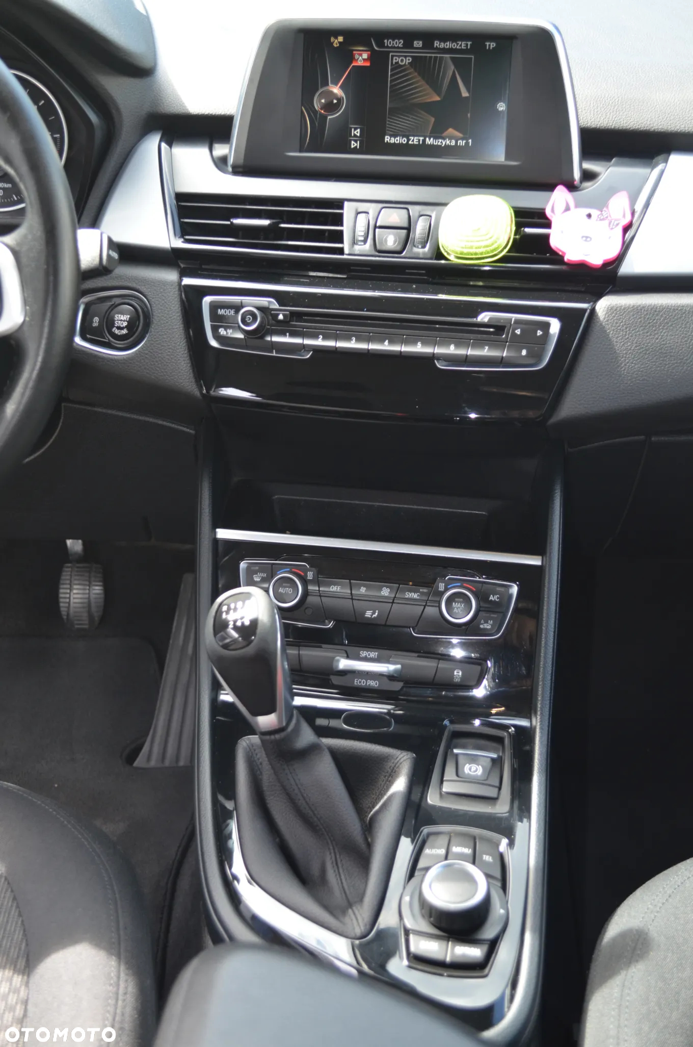 BMW Seria 2 216d - 17