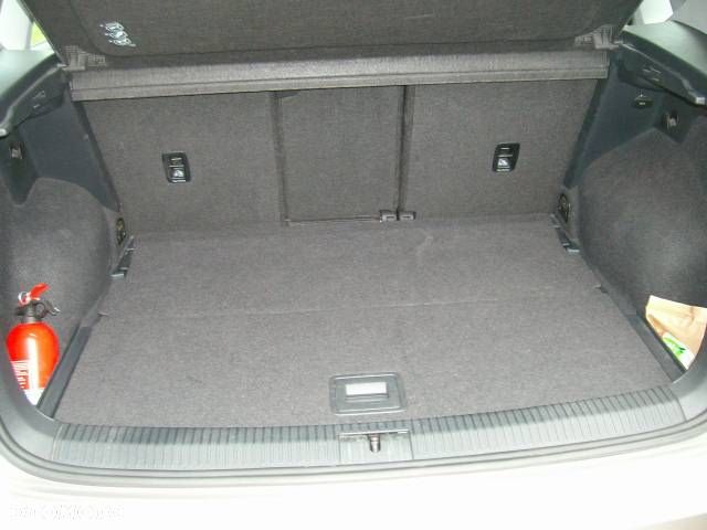 Volkswagen Golf Sportsvan - 12