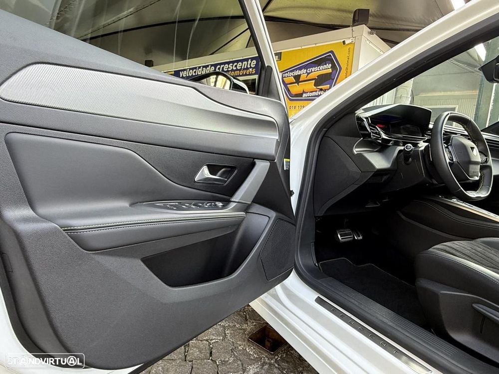 Peugeot 308 1.2 PureTech GT EAT8 - 24