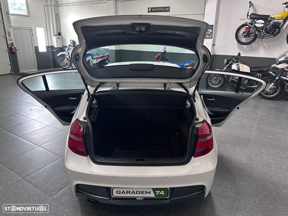 BMW 118 d Pack M - 24