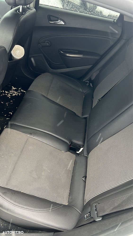 Interior semi piele Opel Astra j stare foarte buna - 1