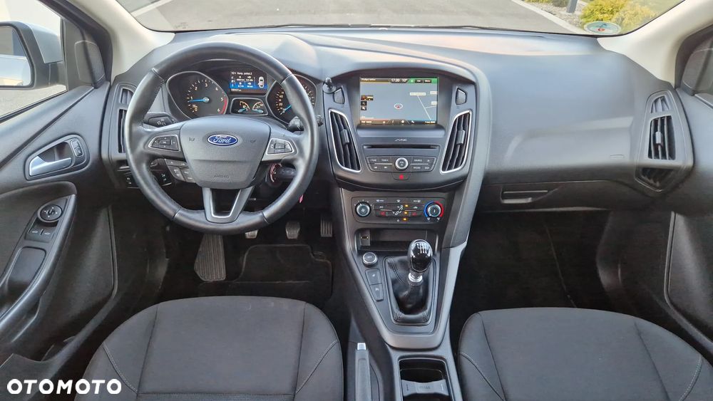 Ford Focus 1.5 TDCi DPF Start-Stopp-System Titanium - 7