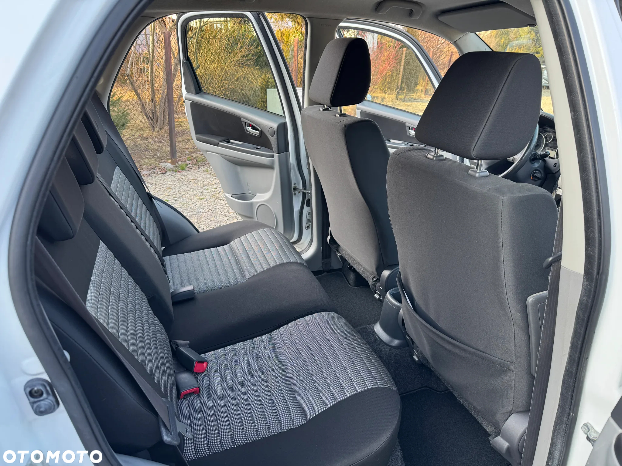Suzuki SX4 1.6 Premium 4WD - 13