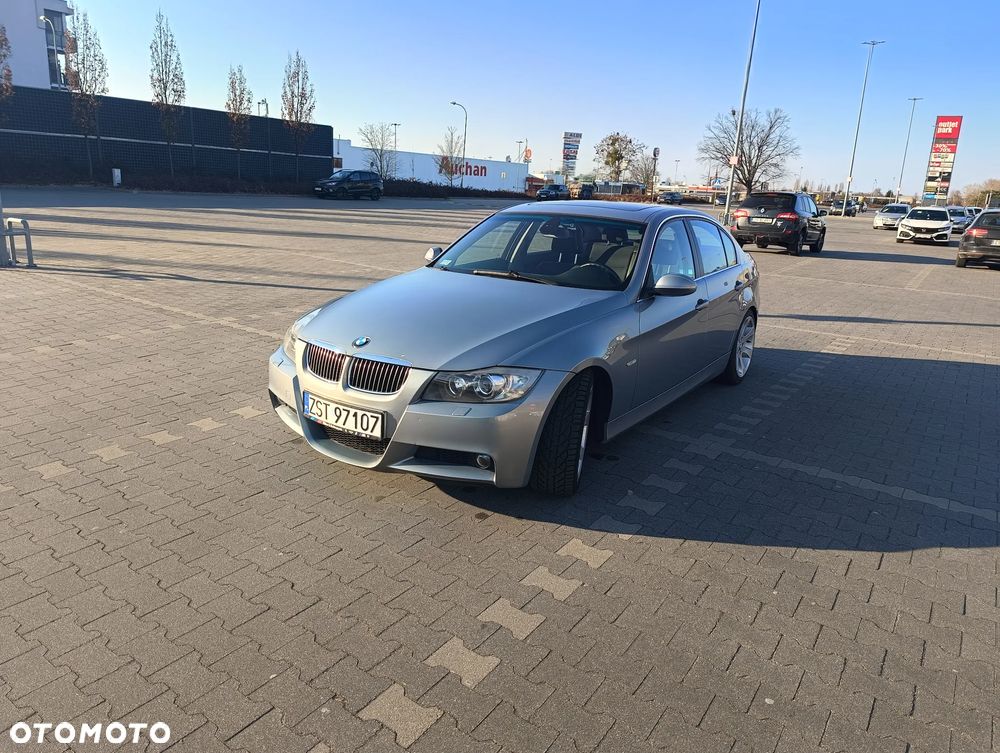 BMW Seria 3 325i - 3