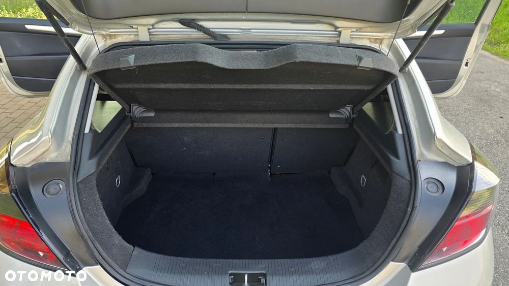 Opel Astra 1.6 Catch me - 23