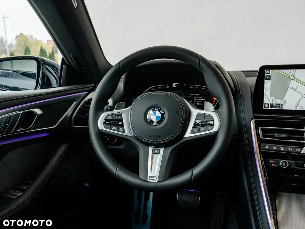 BMW Seria 8 - 7