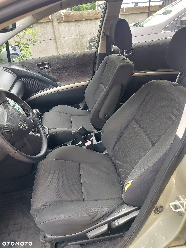 Toyota Corolla Verso 2.0 D-4D Sol - 12