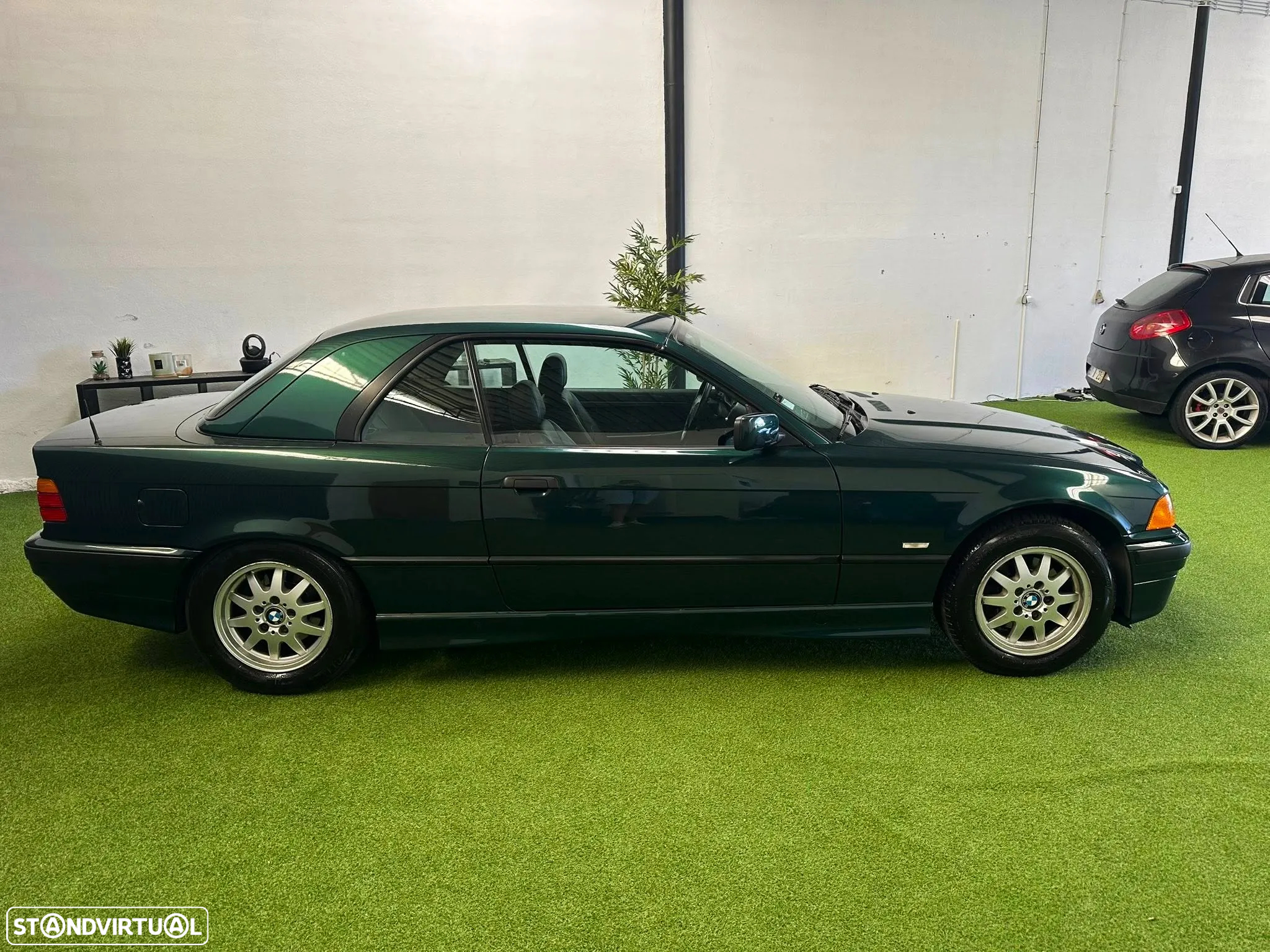 BMW 318 i Cabriolet - 8