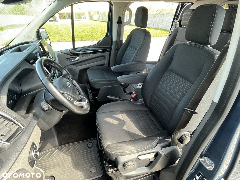 Ford Transit Custom - 19