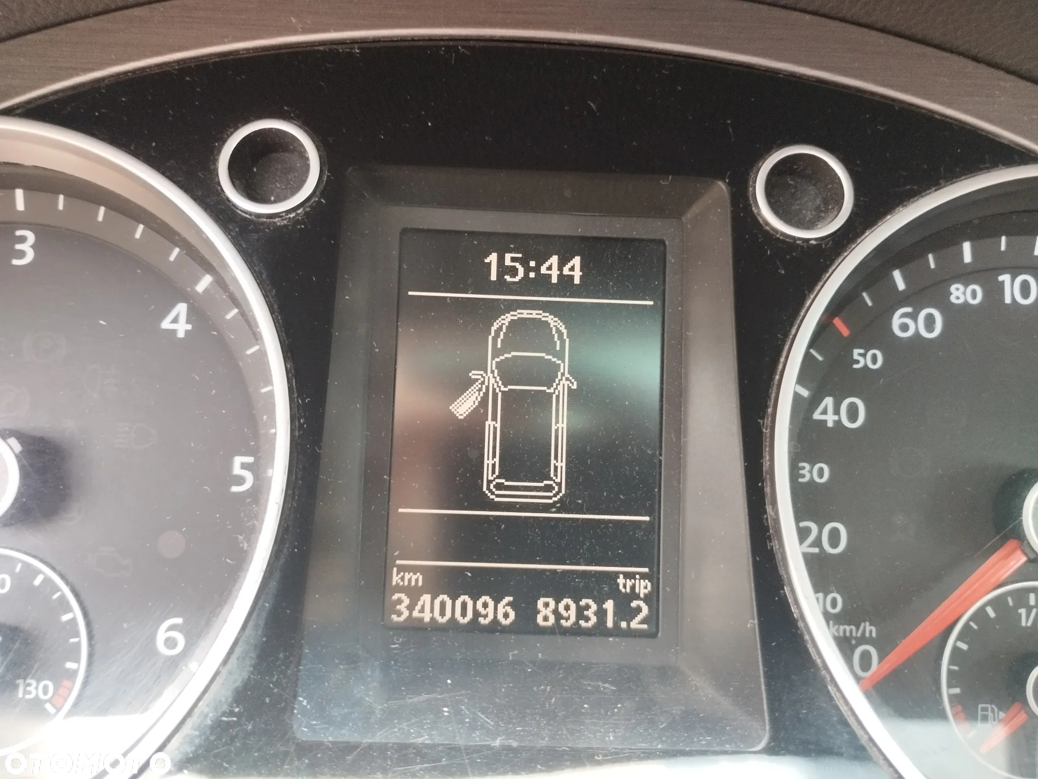Volkswagen Passat 2.0 TDI Comfortline - 27