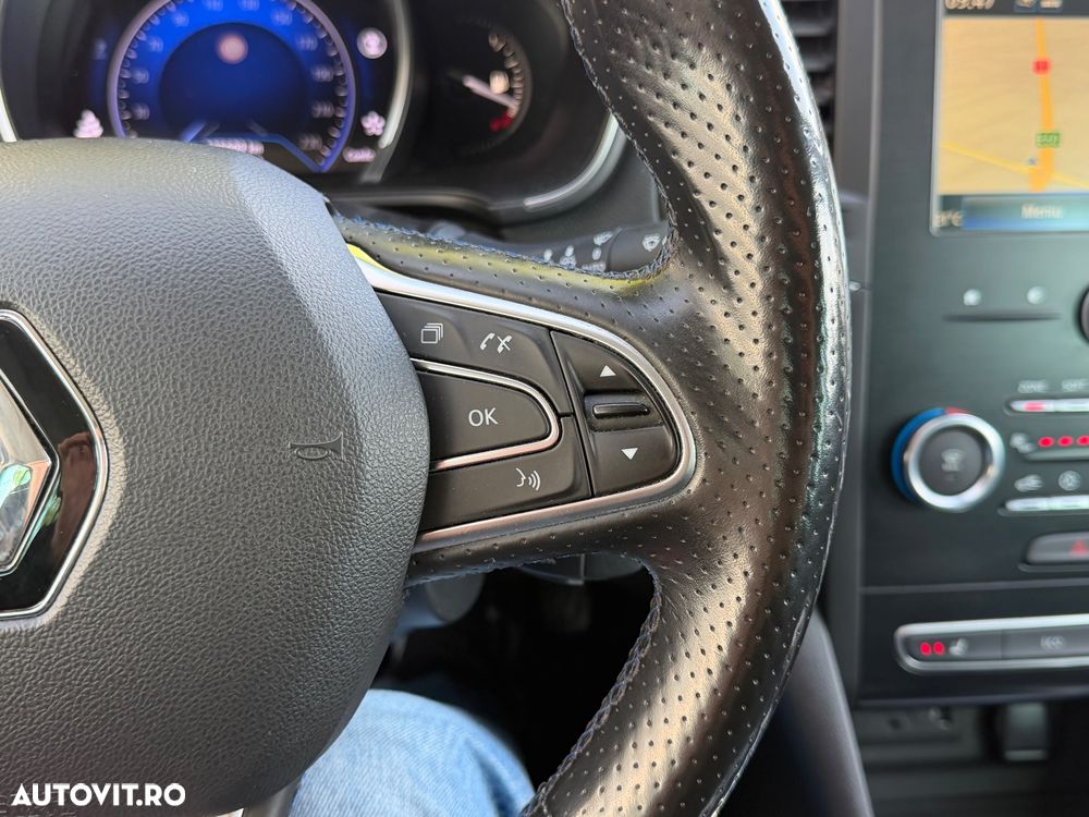 Renault Megane BLUE dCi 115 GT LINE - 30