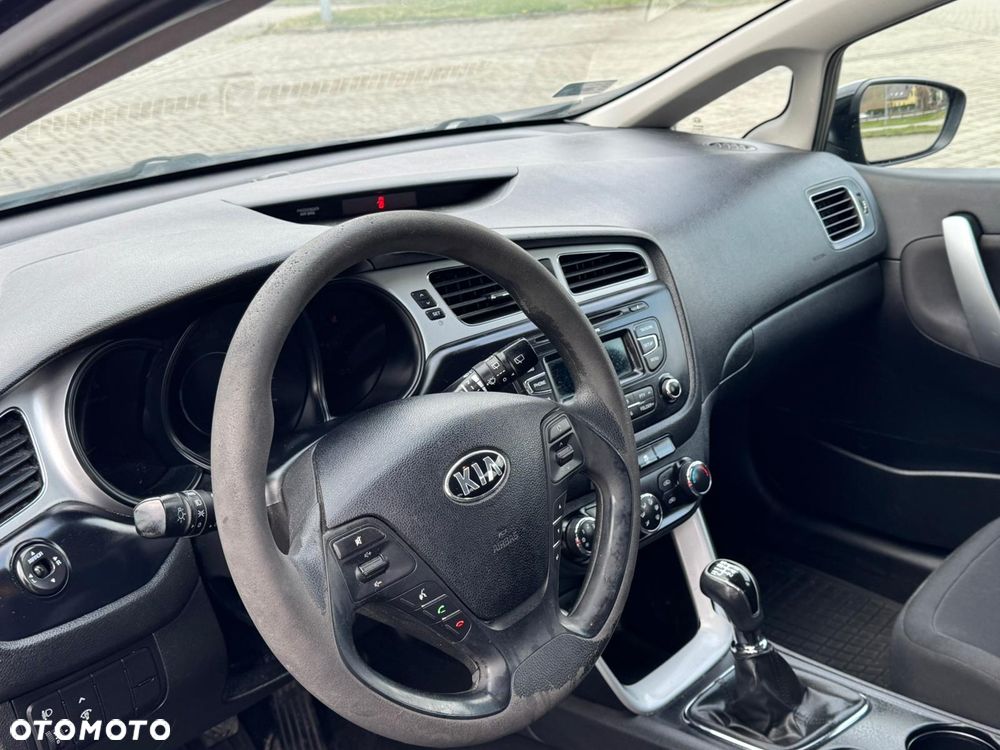 Kia Ceed 1.4 CRDi XL - 8