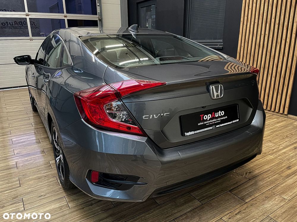 Honda Civic 1.5 T Elegance - 9