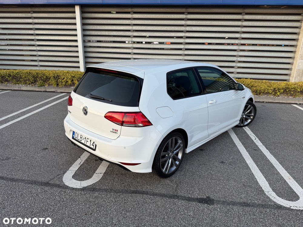 Volkswagen Golf - 7