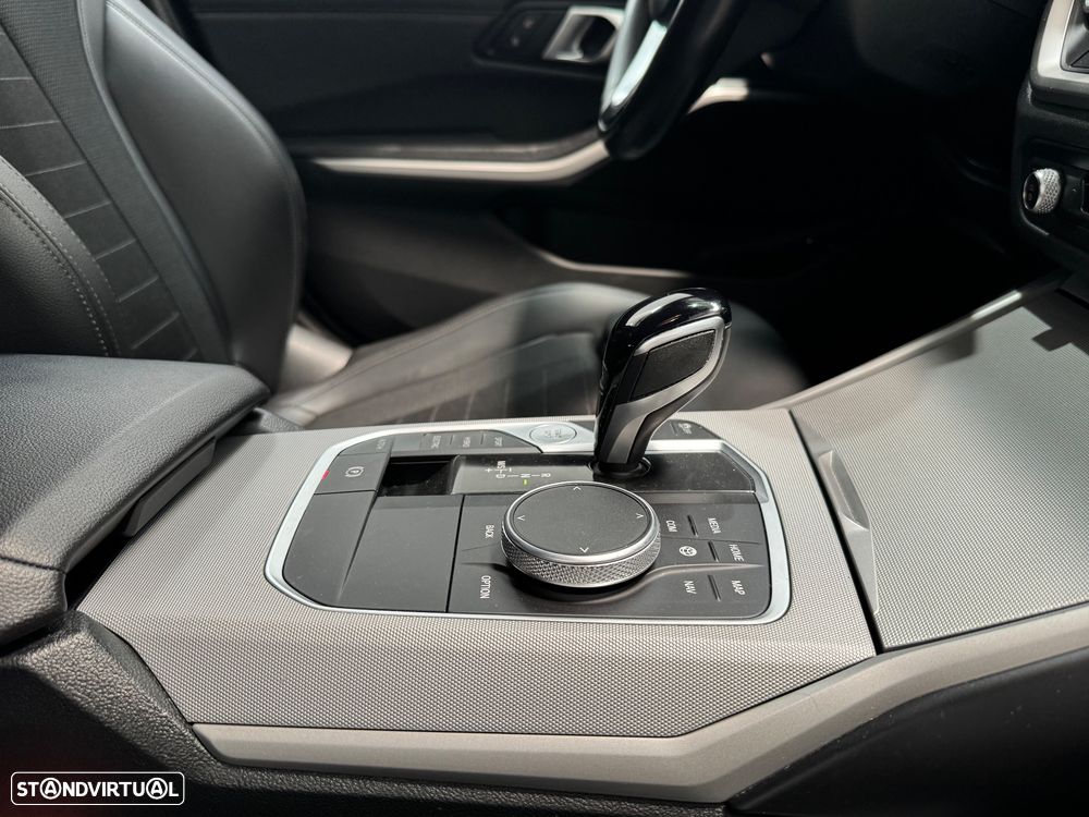 BMW 320 e Auto - 27