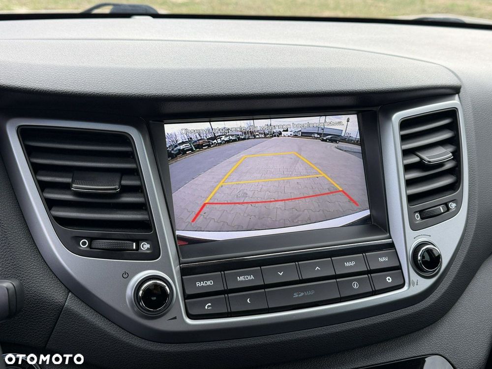 Hyundai Tucson blue 1.7 CRDi 2WD DCT Premium - 25