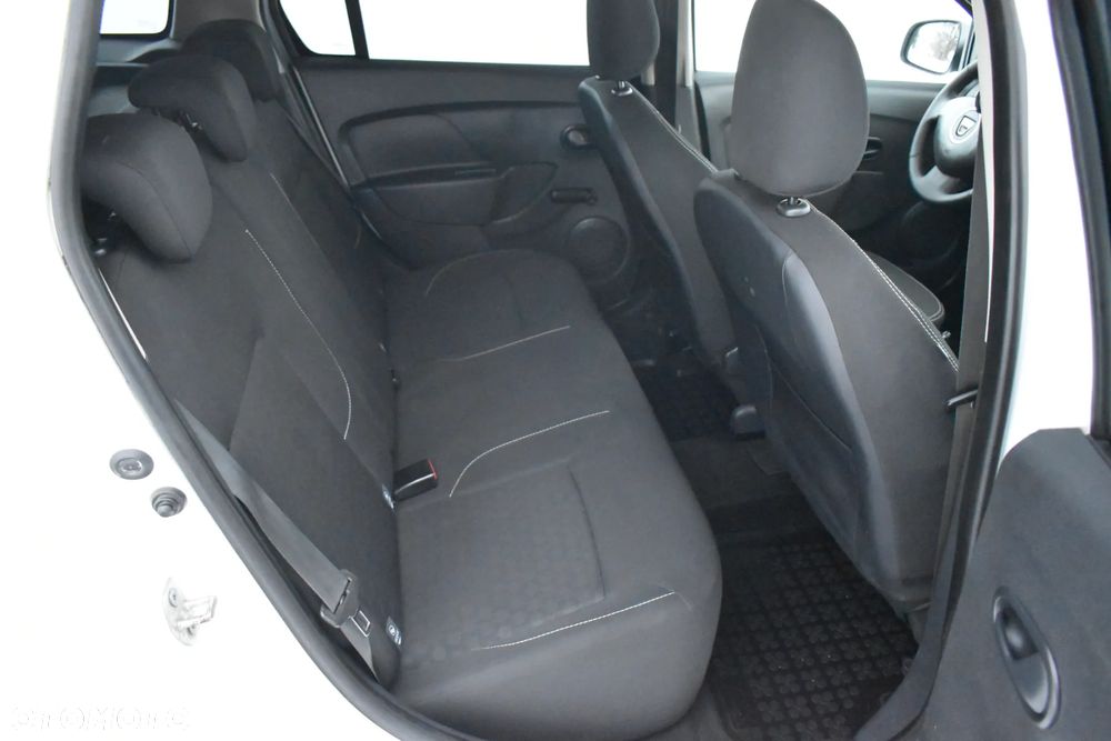 Dacia Logan 1.2 16V Laureate - 16
