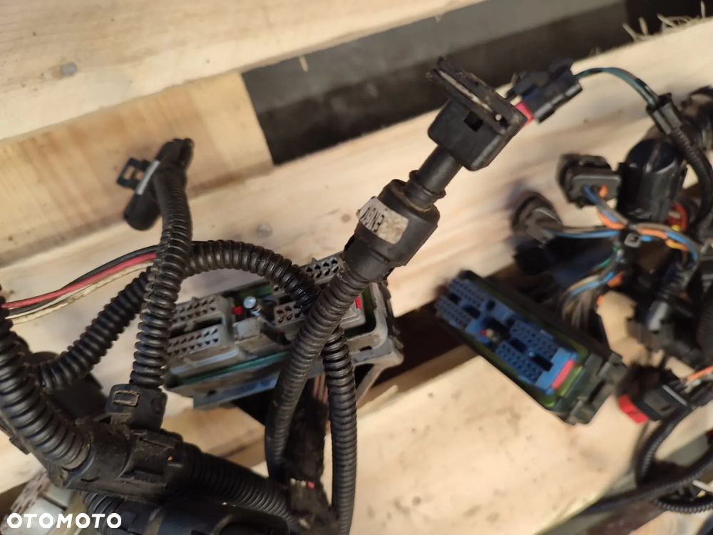 Wiązka elektryczna silnika V836866955 Massey Ferguson 7485 - 5