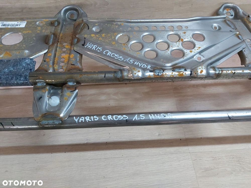 Toyota Yaris Cross Stelaż baterii Kanapy tył - 2