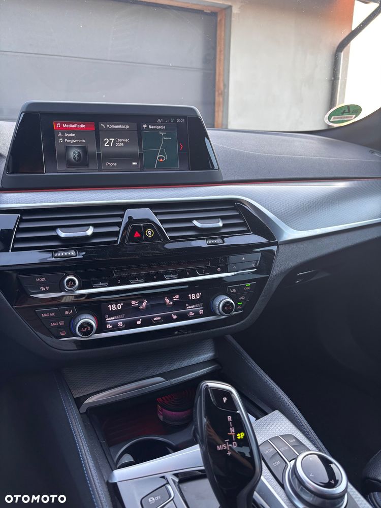 BMW Seria 5 540i xDrive M Sport sport - 17