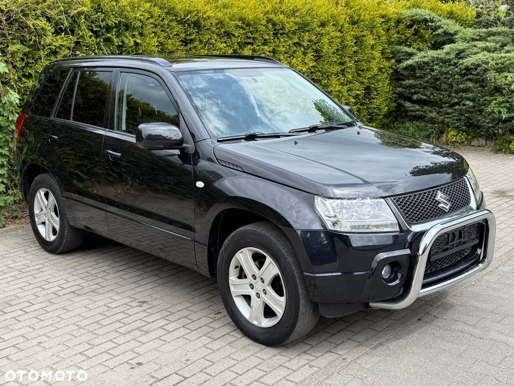 Suzuki Grand Vitara 2.0 Club - 4