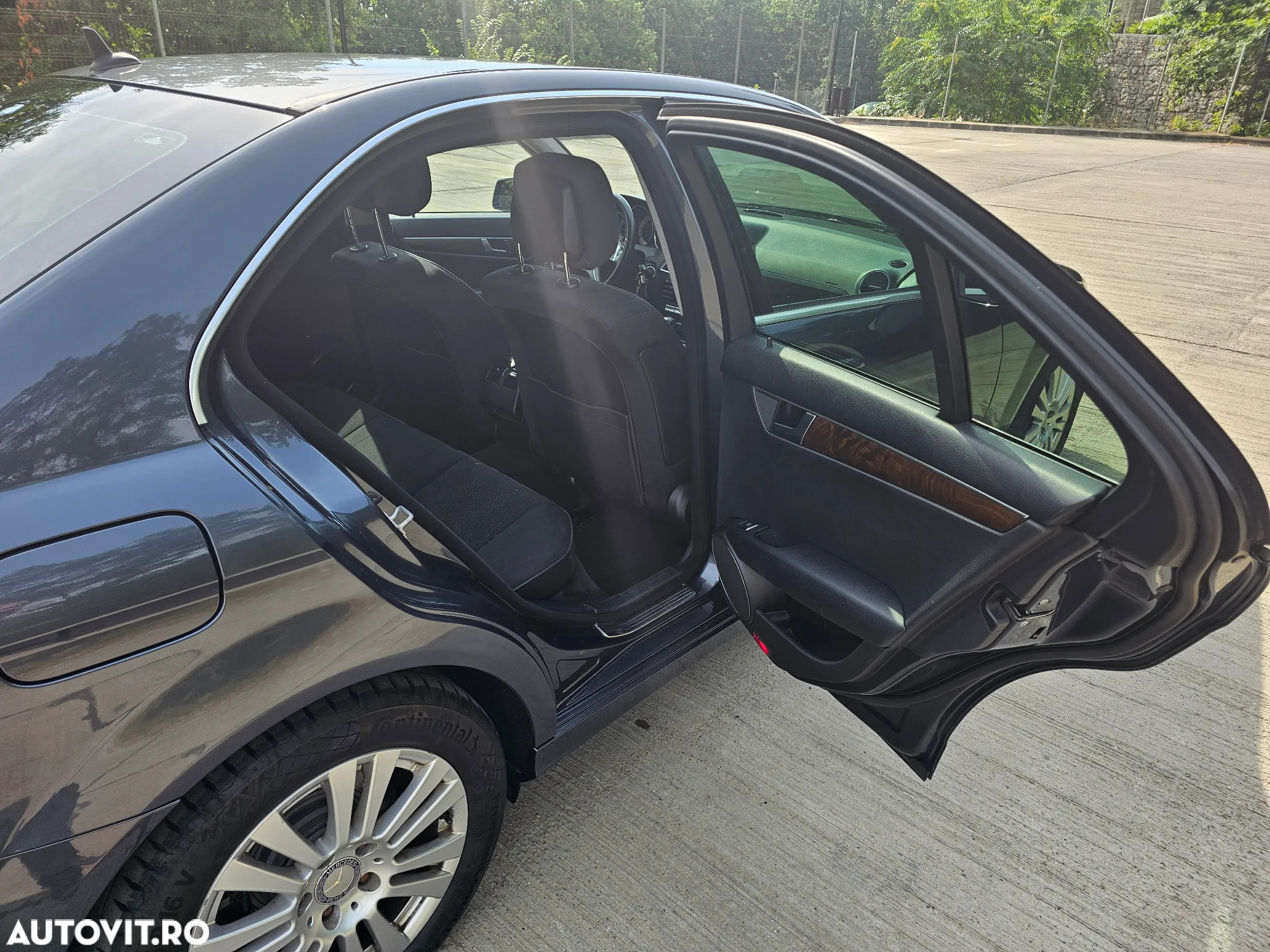 Mercedes-Benz C 220 CDI DPF (BlueEFFICIENCY) 7G-TRONIC Elegance - 9