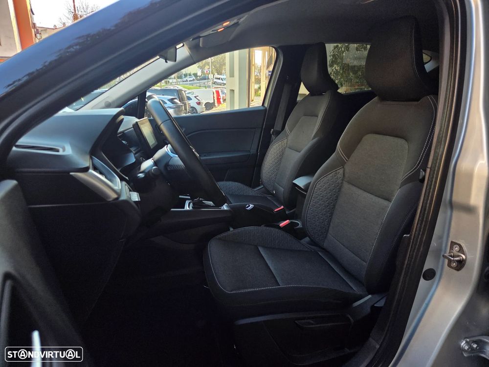 Renault Captur 1.6 E-Tech Full Hybrid Evolution - 7