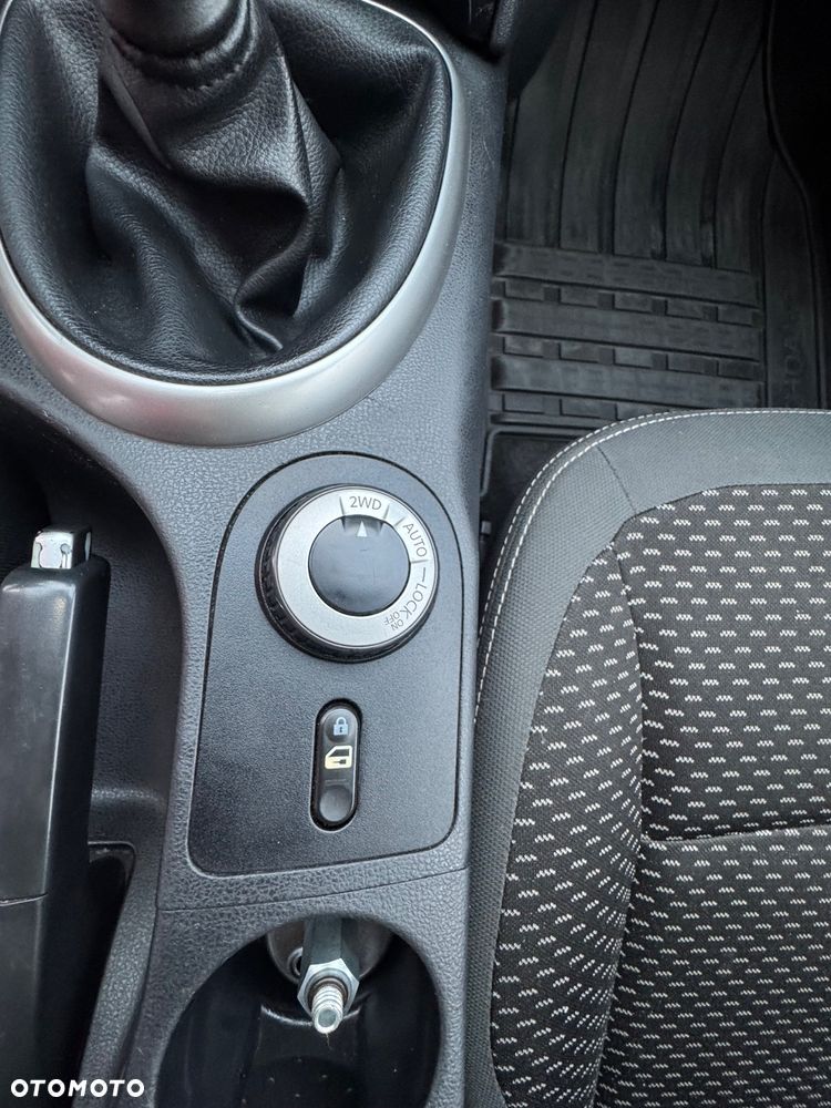 Nissan Qashqai+2 2.0 4x4 Visia - 25