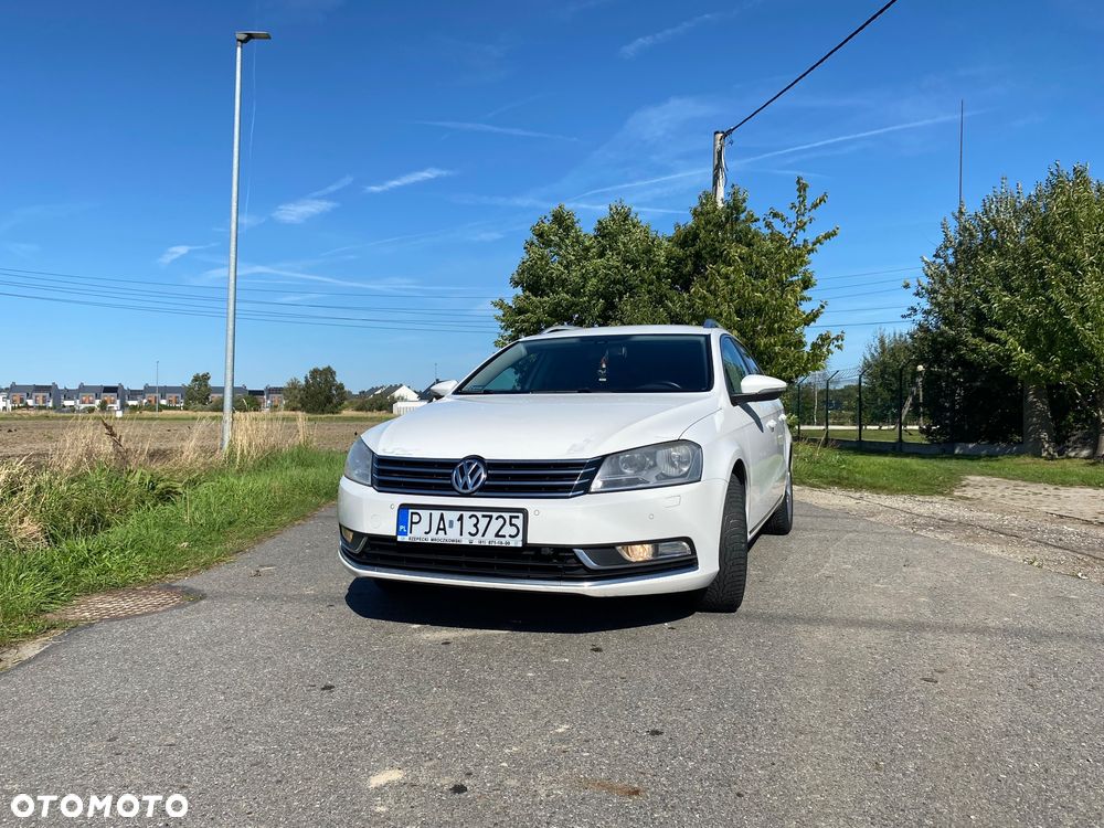Volkswagen Passat 2.0 TDI Comfortline - 5