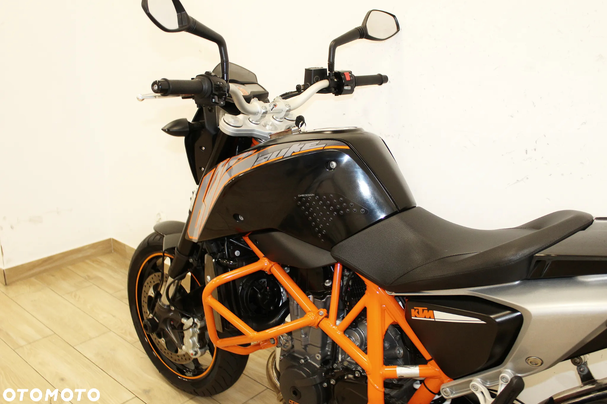 KTM Duke - 18