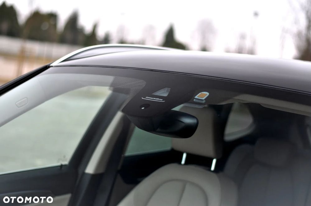 BMW X1 xDrive20d xLine - 17