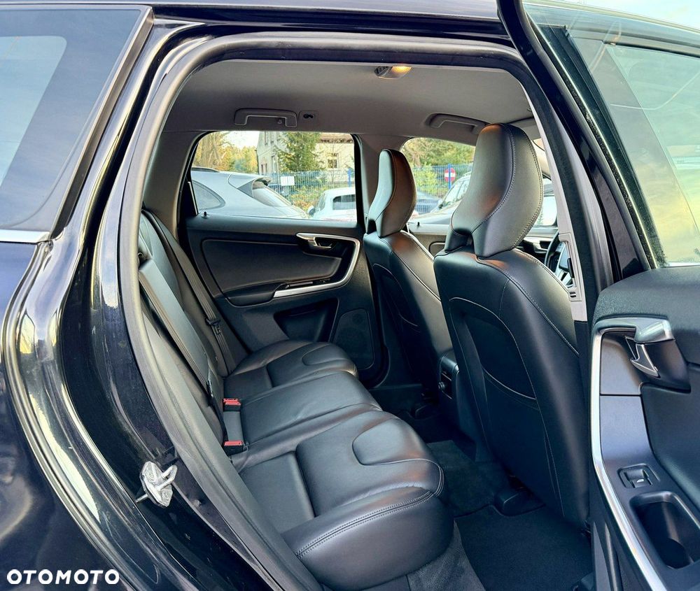 Volvo XC 60 D3 Summum - 12