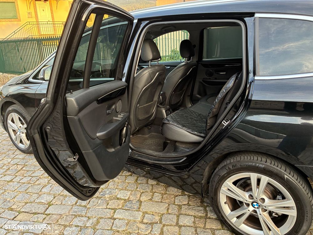 BMW 216 Gran Tourer d 7L Line Sport Auto - 9