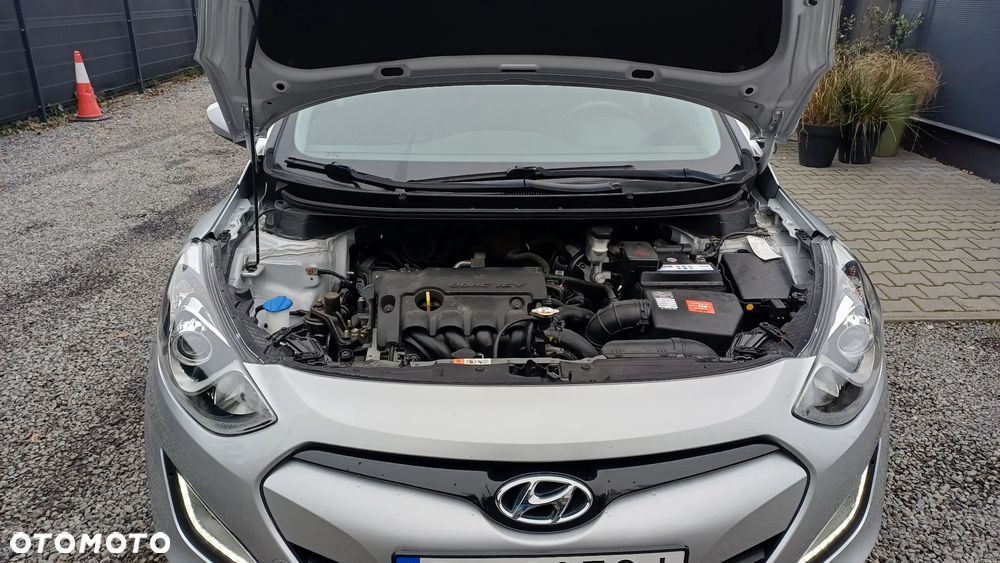 Hyundai i30 1.4 Classic - 16